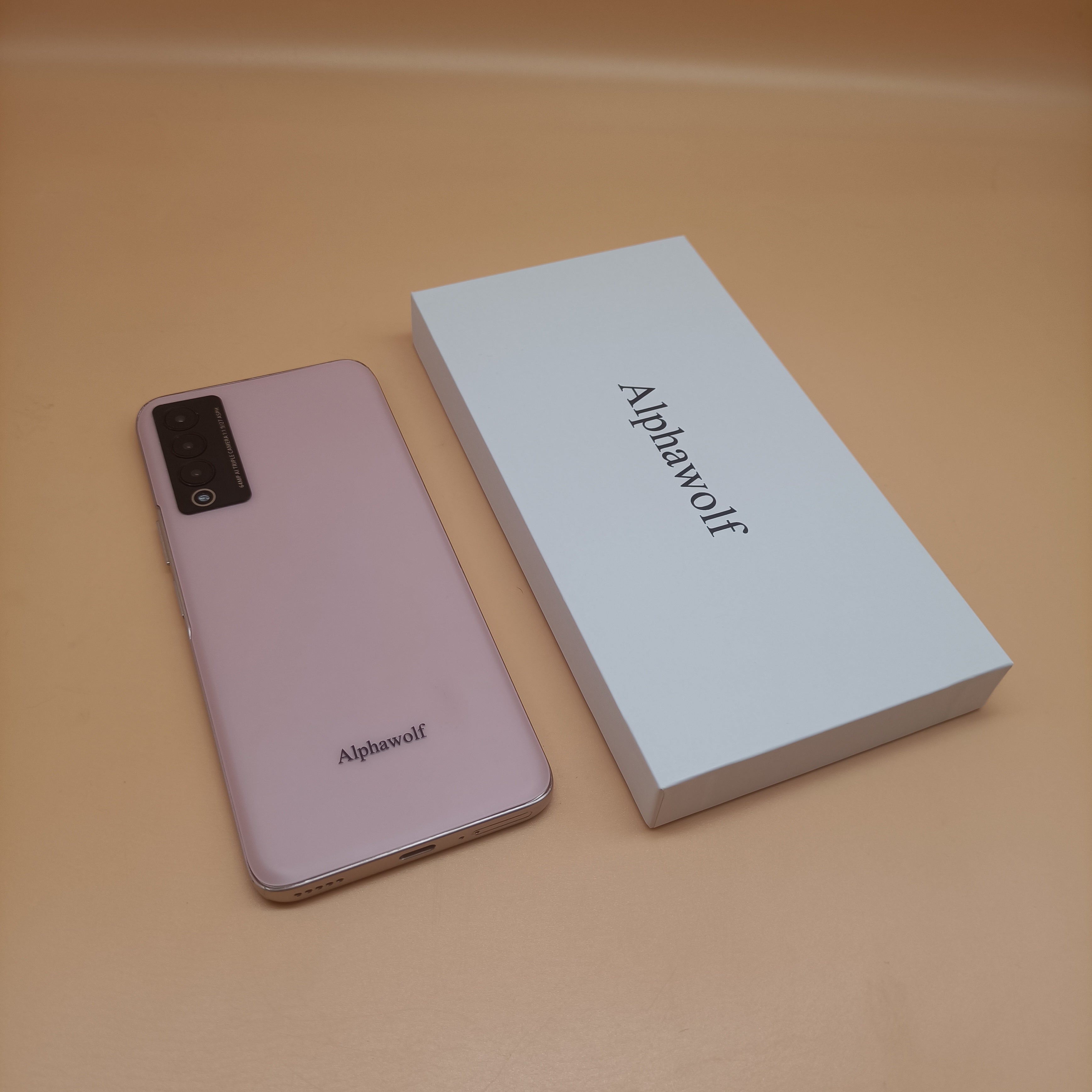 Alphawolf Smartphones,Three cameras, simple and easy to use