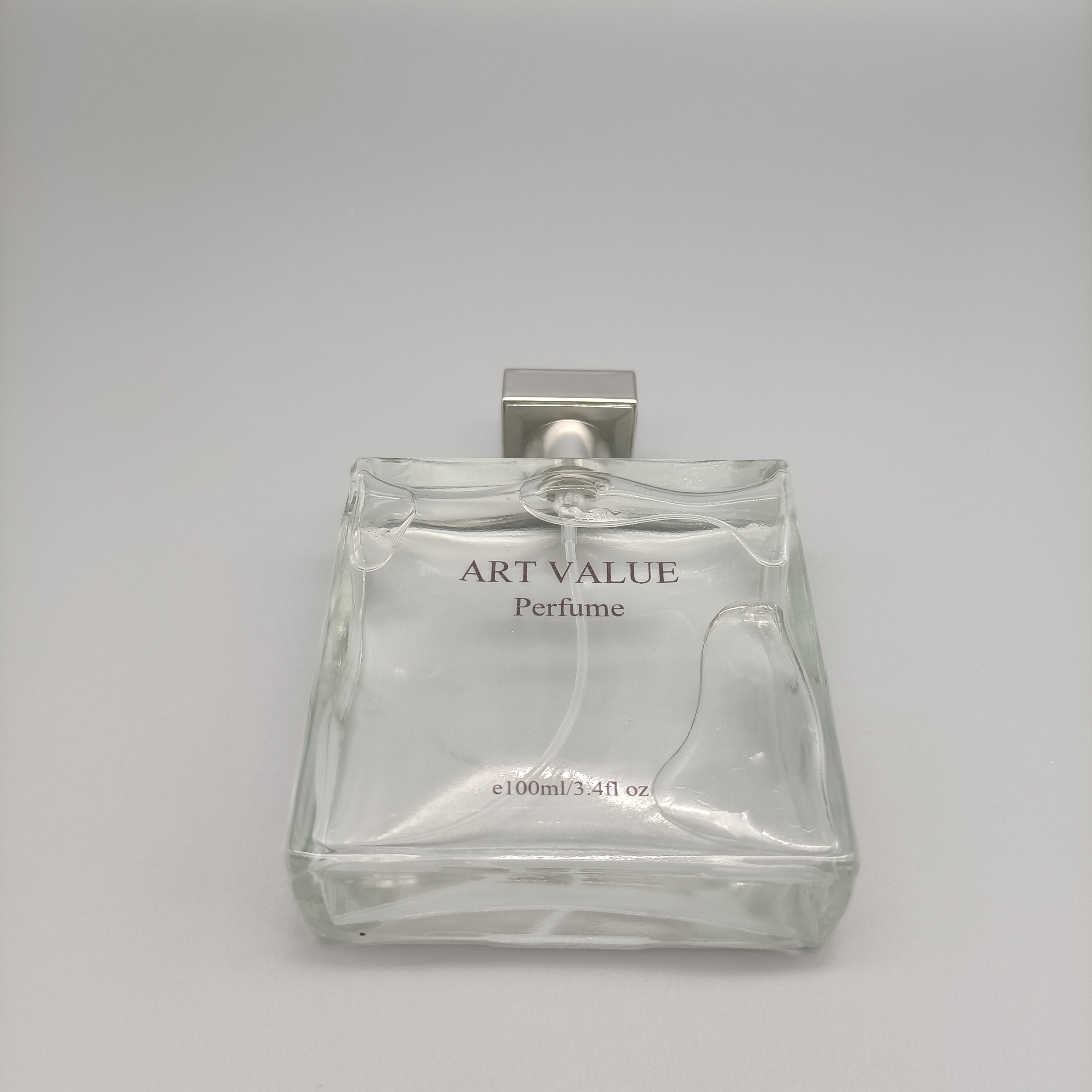 ART VALUE Perfume, a unique blend of scents that stays fresh and suitable for all occasions