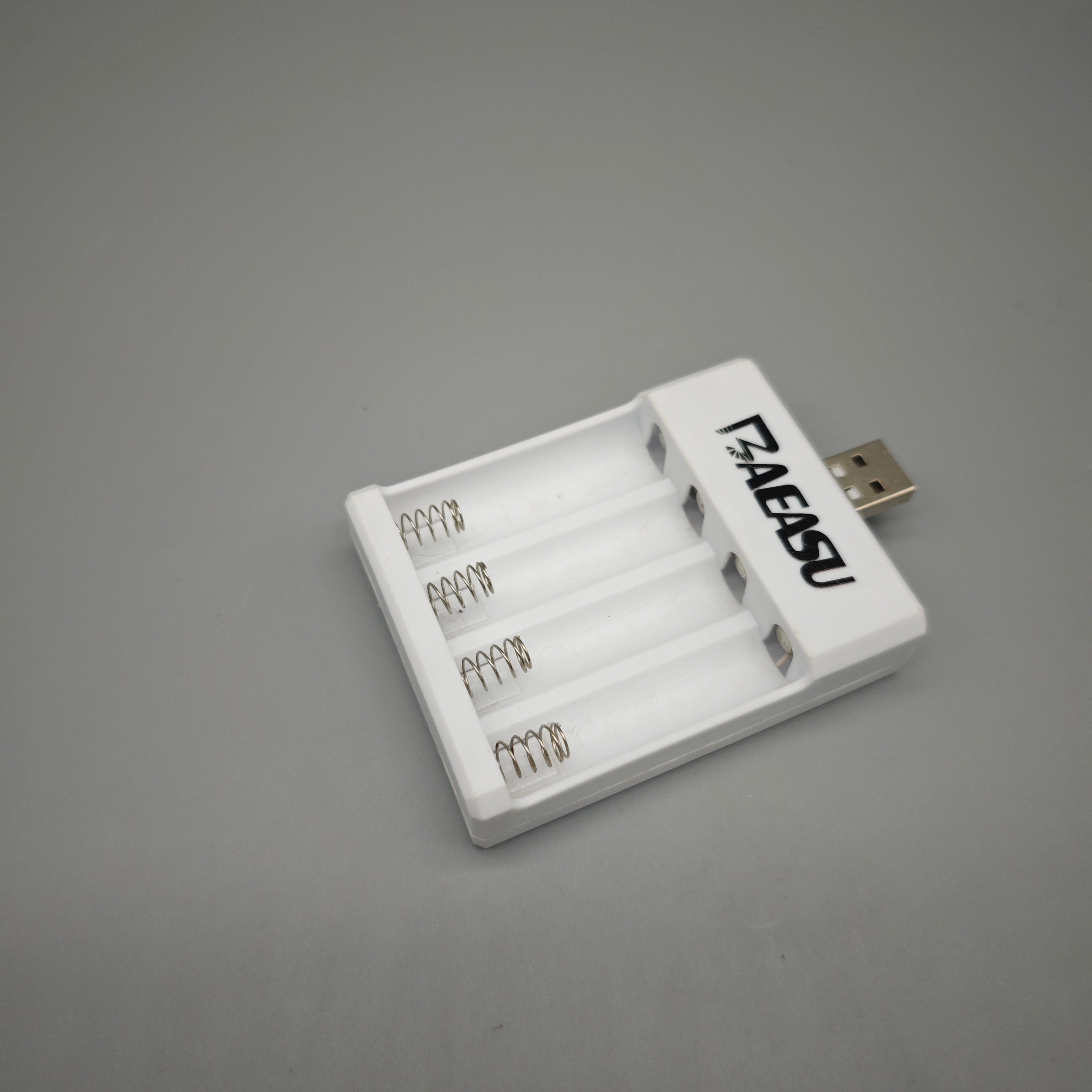 BAEASU Battery Charger – AA & AAA Rechargeable Battery Charging, USB Powered, 1-4 Slot Mixed Charging, Spring-Loaded Battery Bay, Compact 8.3×6.3×1.9cm