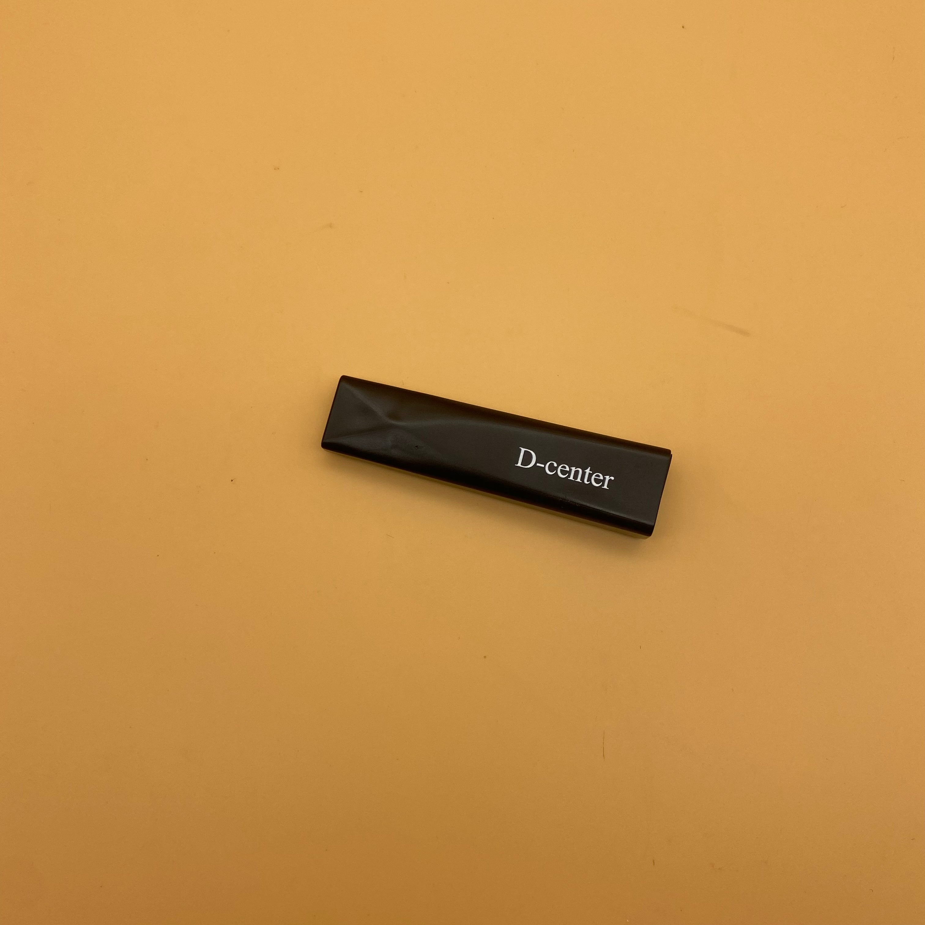 D-center electronic cigarettes with fresh breath, Easy Way to change cigarettes and no smoke smell
