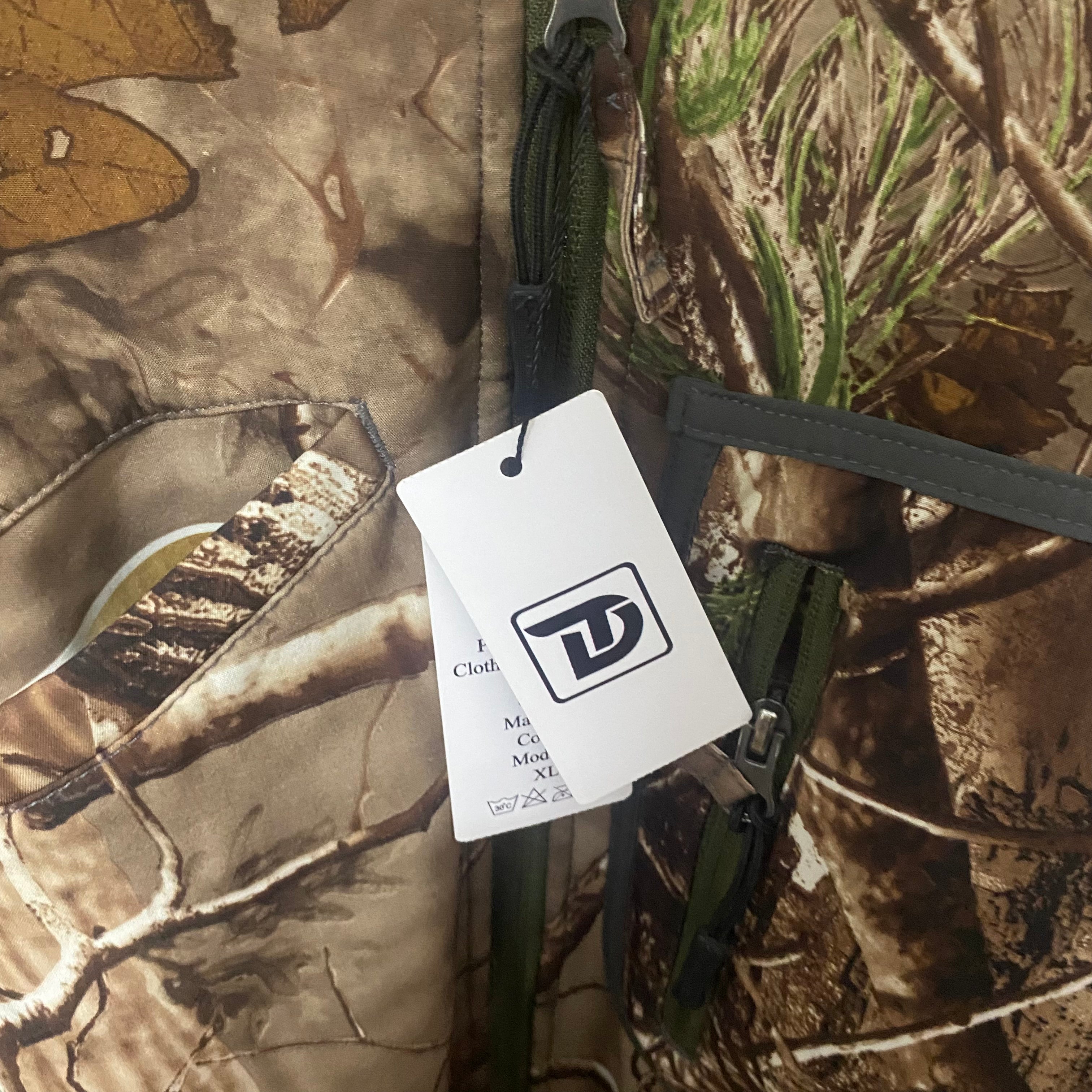 Clothing for hunting ,Noise Reduction Grid Face, Windproof, 4-Way Stretch, 2 Large Pockets