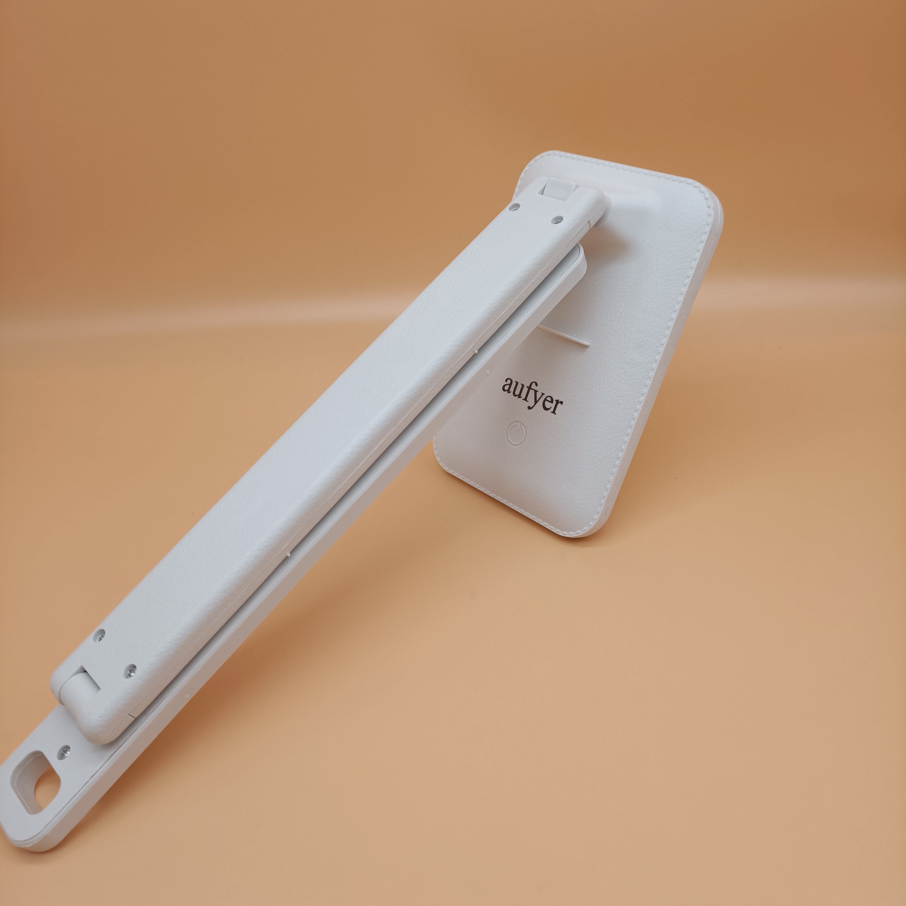 aufyer Desk lamps, LED Desk Lamp with USB Charging Portfor Office, Home, Dormitory