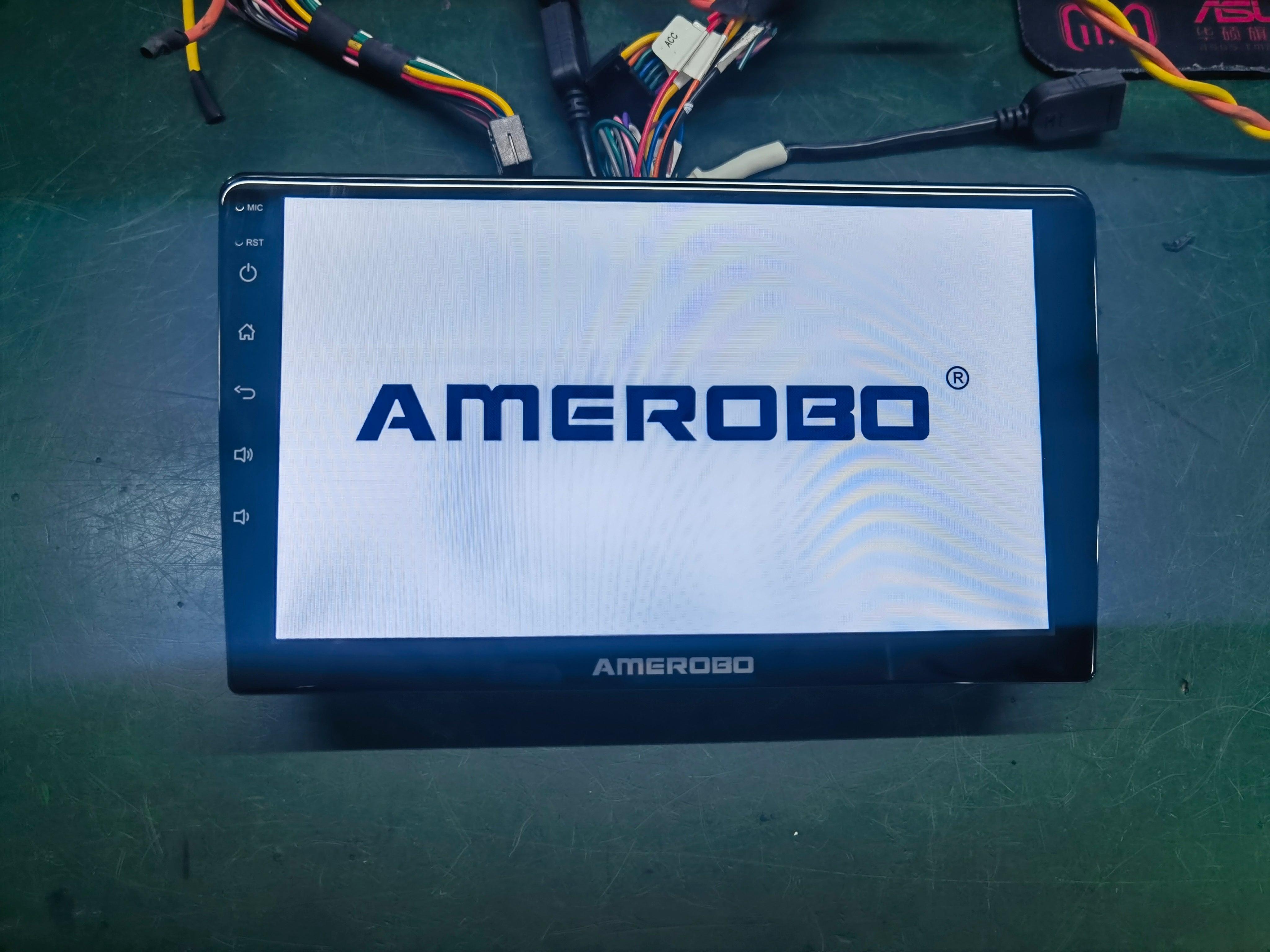 AMEROBO Navigation instruments for vehicles, with built-in voice controlled GPS navigator