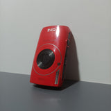 zila digital camera, 10 megapixels, F2.0 aperture - captures great images