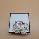 JDveTnd Brooches, Elegant Alloy Swans with Delicate Pearl Embellishments
