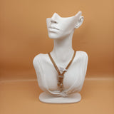 JDveTnd Jewelry, Chic Alloy Necklace with Three Pendants that Highlight Your Collarbones and Perfect for V-Neck Dresses